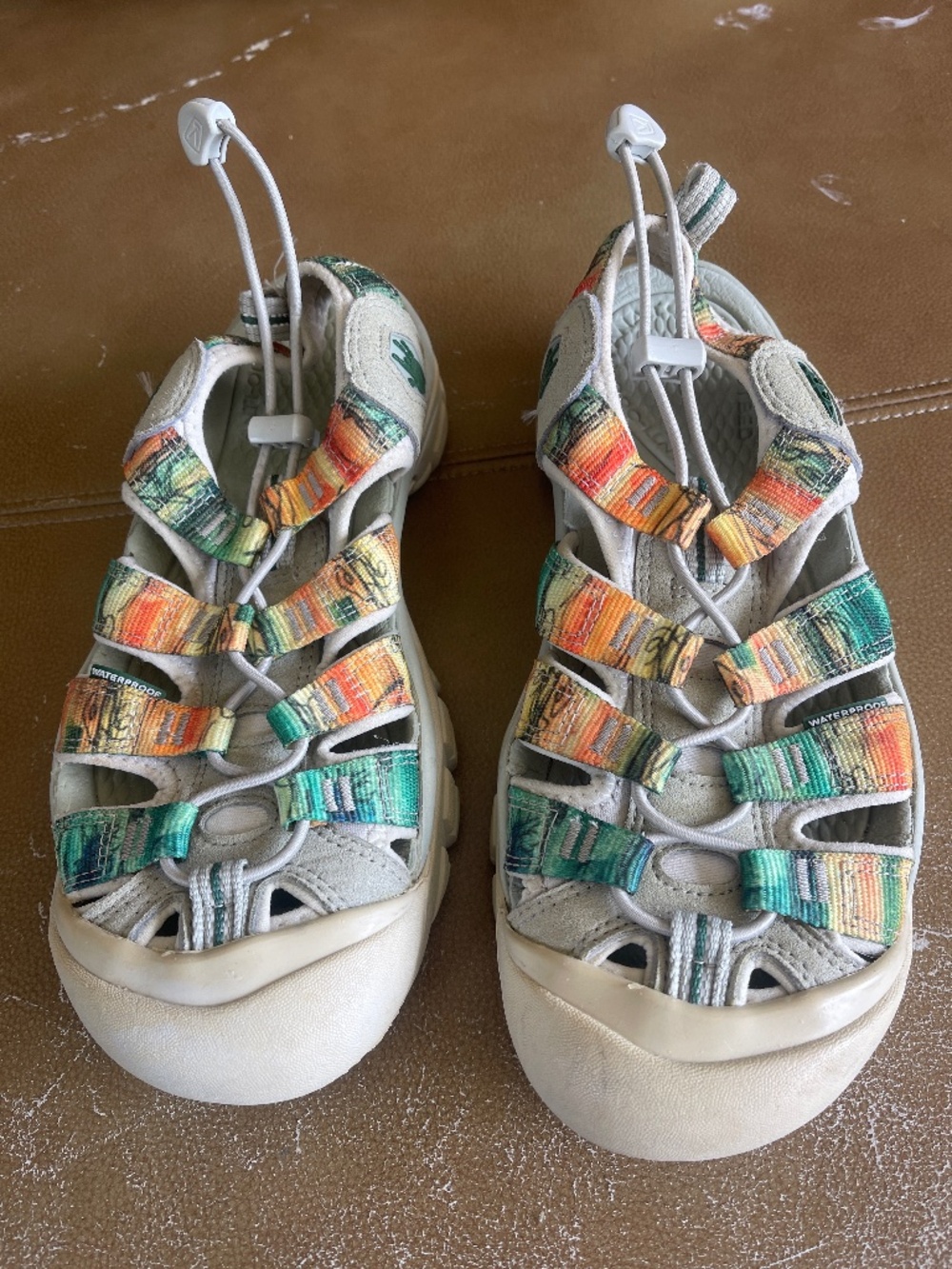 KEEN Newport H2 Sandals Womens 7(fit like 6 1/2)Hiking Water Shoes